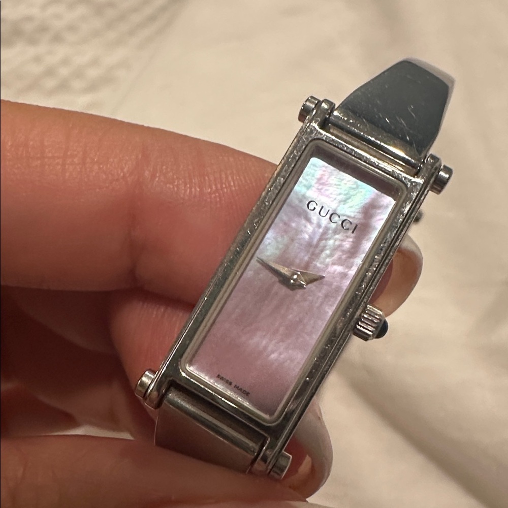 🎀Gucci watch pink🩷gucci watch silver gucci watch slim vintage bracelet watch - Picture 4 of 17